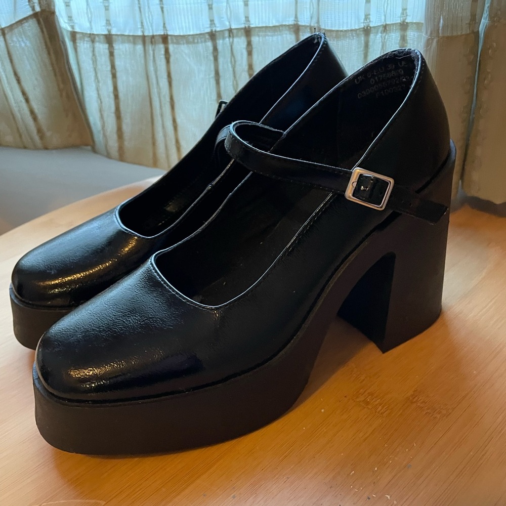 ASOS Design Mary Janes Heels 90s Y2K